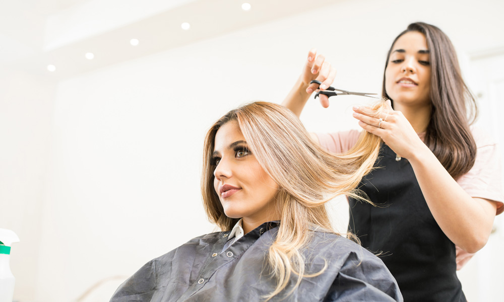 Professional Service Provider Benefitting from Elavon's Merchant Services for Professional Services